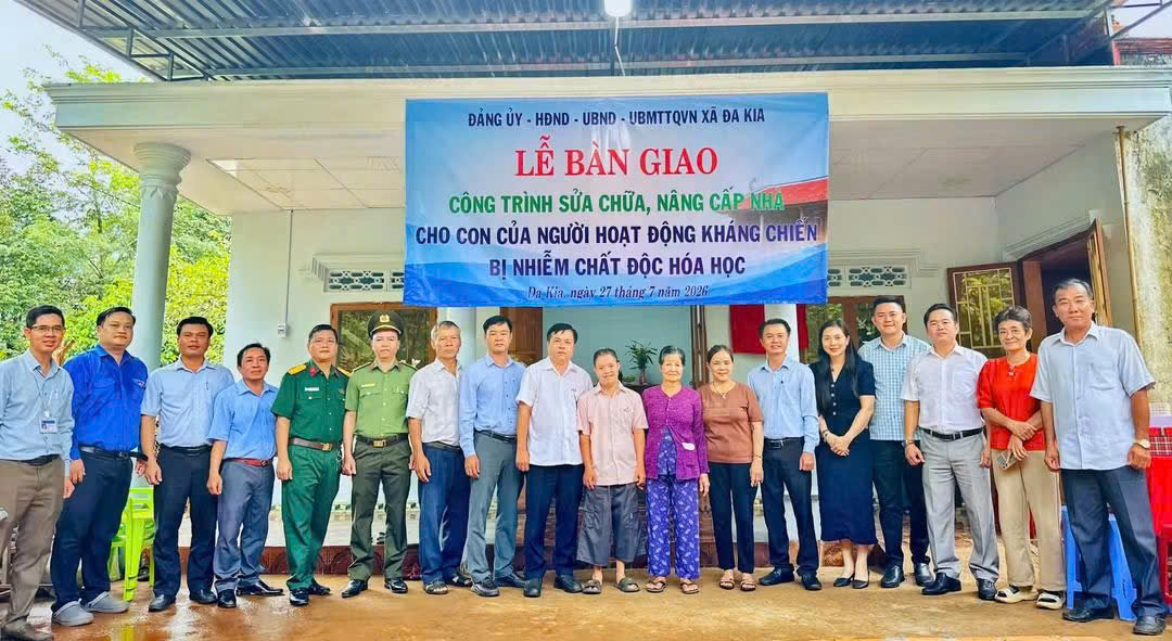 LỄ BÀN GIAO NHÀ