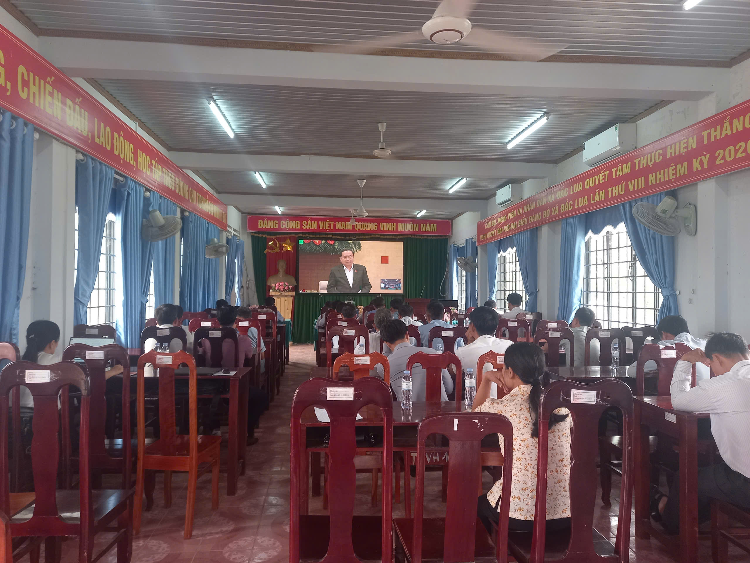 z7568866059351 931621dbd99904772138a0acb363f1f3