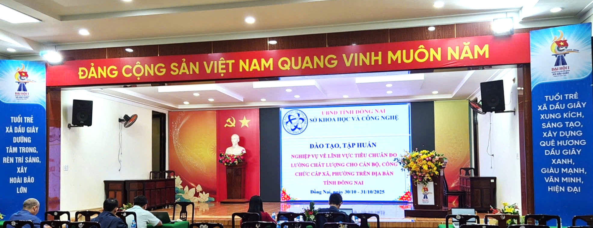 Nâng cao năng lực cán bộ cơ sở qua lớp tập huấn tiêu chuẩn đo lường chất lượng tại xã Dầu Giây