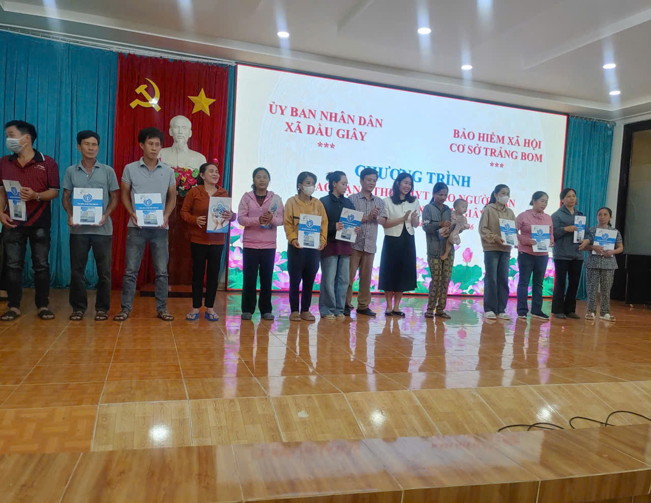 z7676906174719 8a0008d3a8ac37b3d92a567f6ffc5765