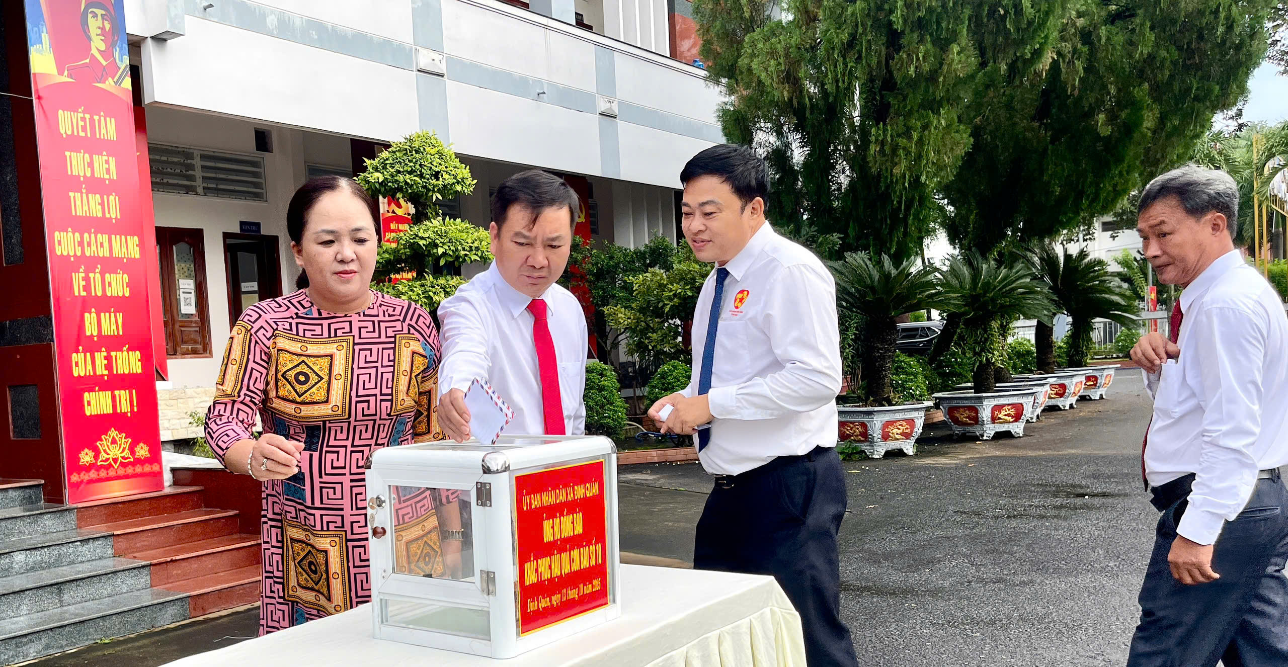 z7110944514618 85ac4af09f92b5e2bcf1a41a5244ed26