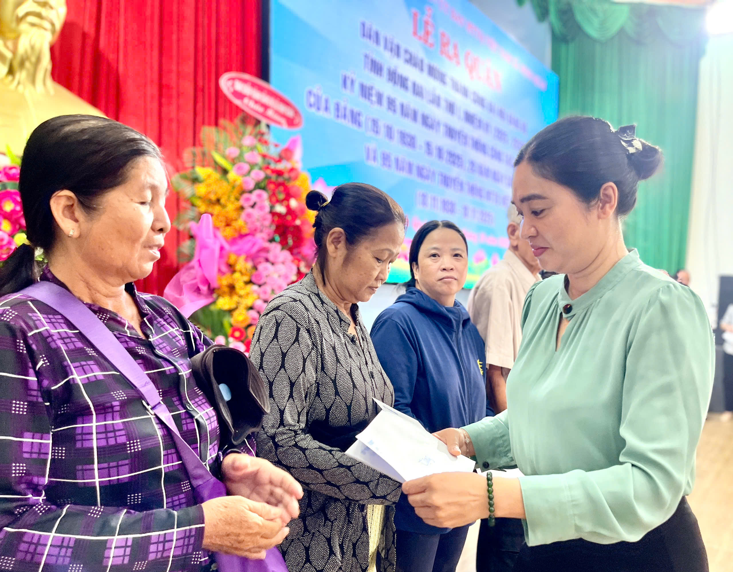 z7149567685893 ef808b17c8a01716b252f5fea263320a