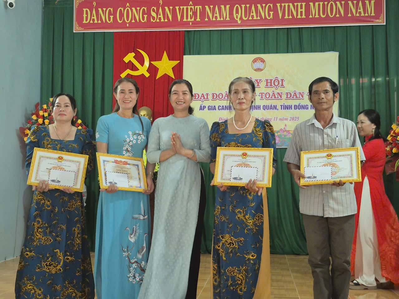 z7237292156945 e3ab7197065141b7523478e39292ac99