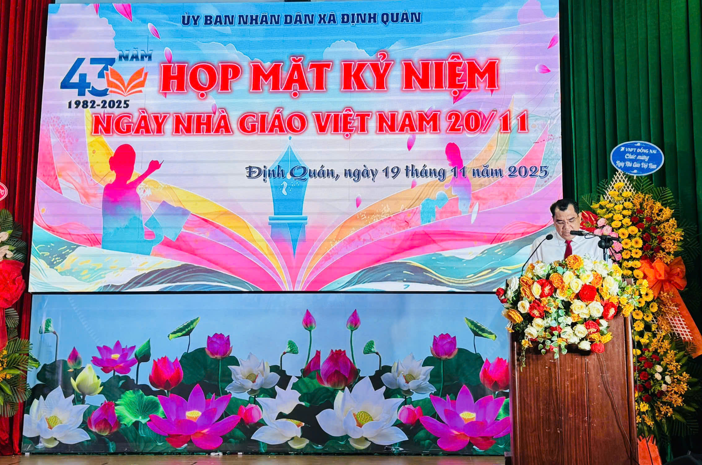 z7241181236969 0117c078e8d97a9b5cb36fe74ca0e287