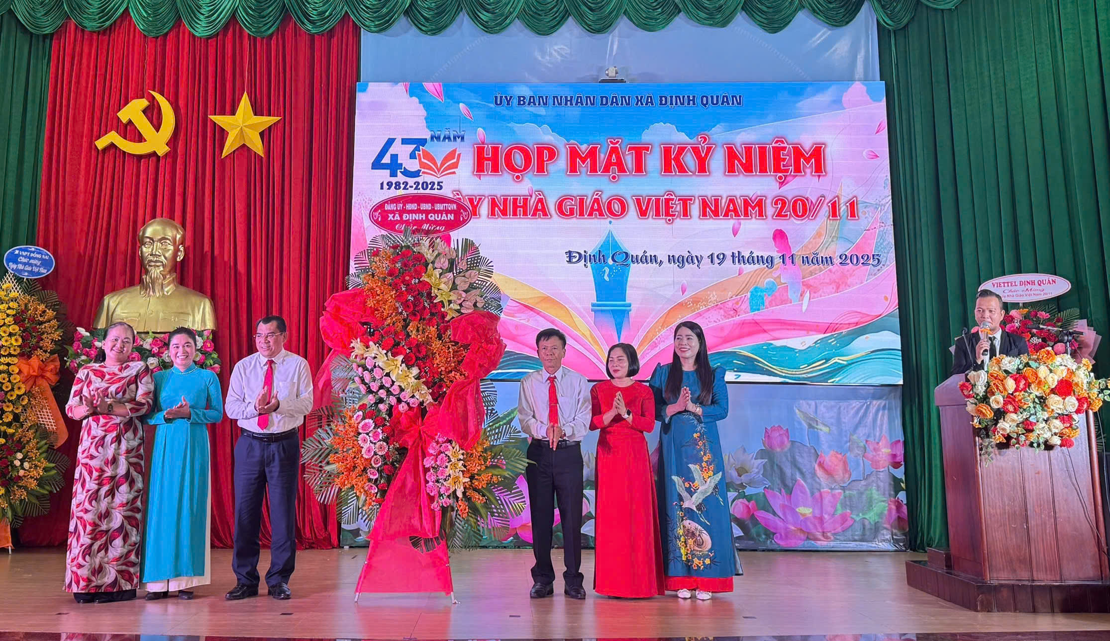 z7241219338579 ffd4456cb531023fbfeb305f1e4f2af0