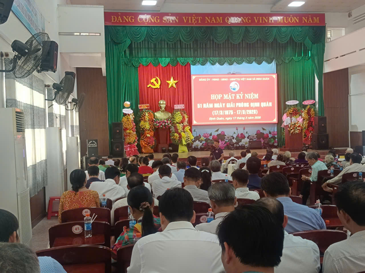tren xuống