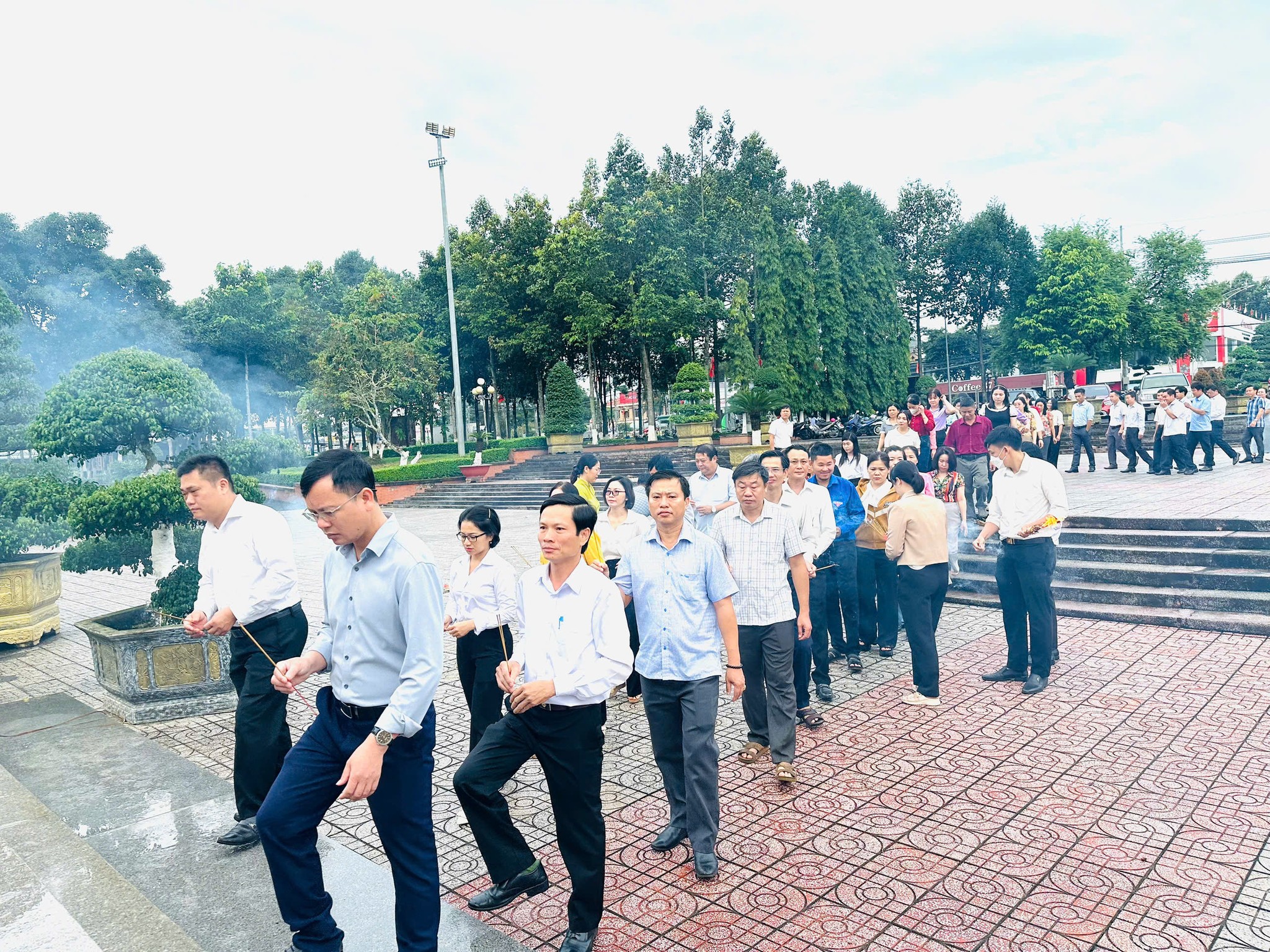 540785860 1394904352640452 4665801735815601349 n