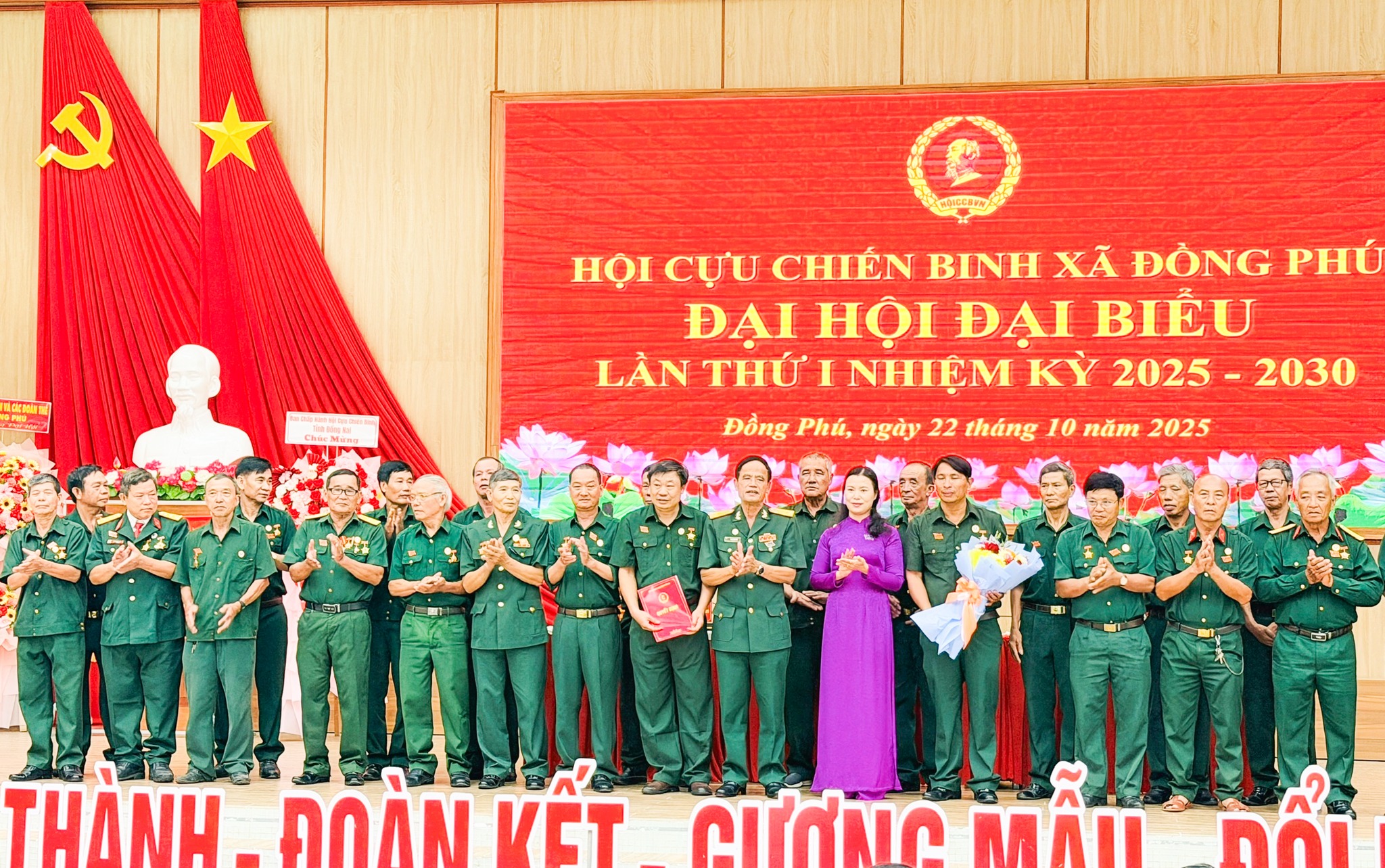 Description: C:\Users\PC\Pictures\Trang fanpa\Hội CCB\3.jpg?t=1762423301