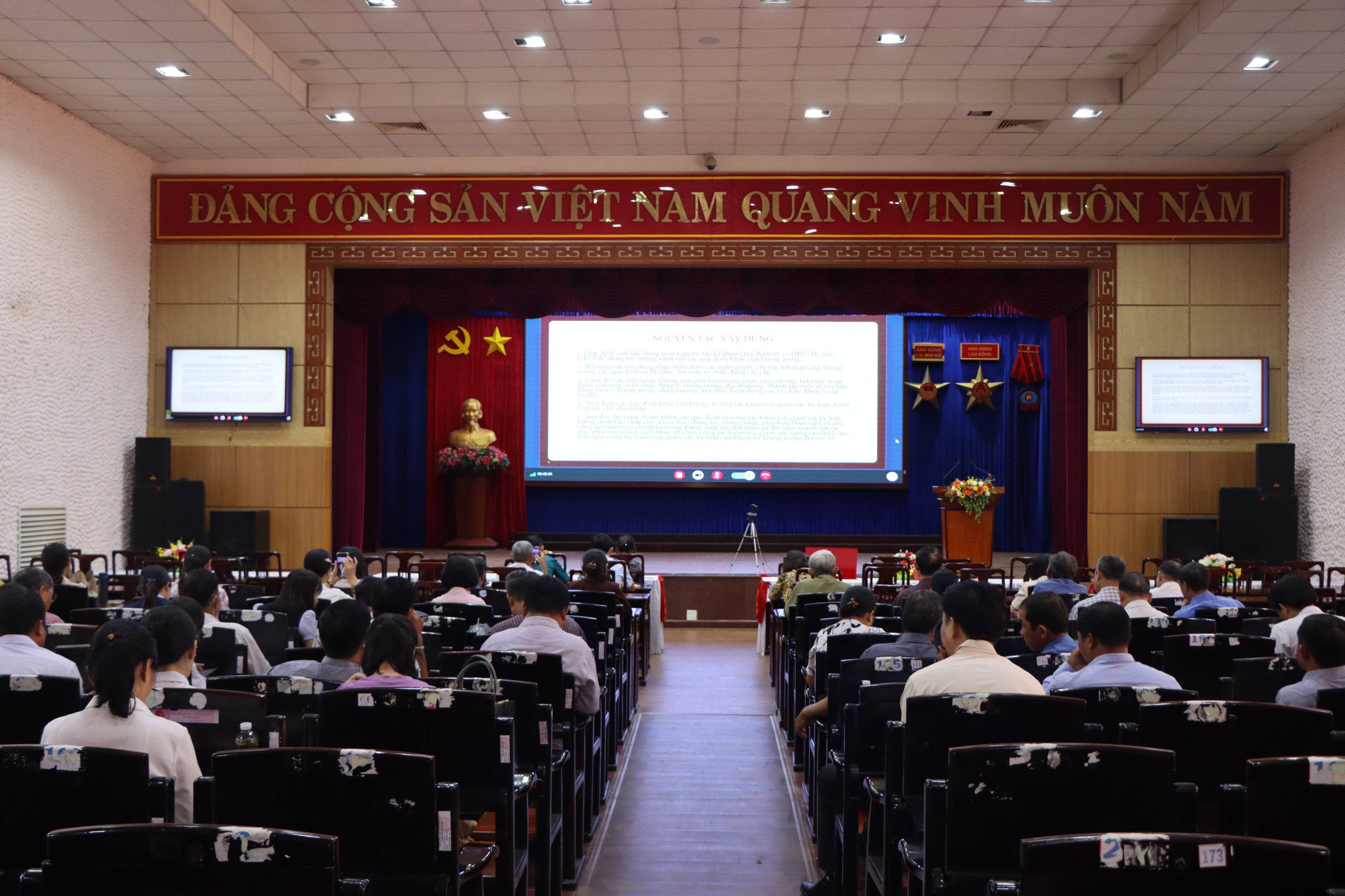 Tập huấn về công tác kiểm tra, giám sát