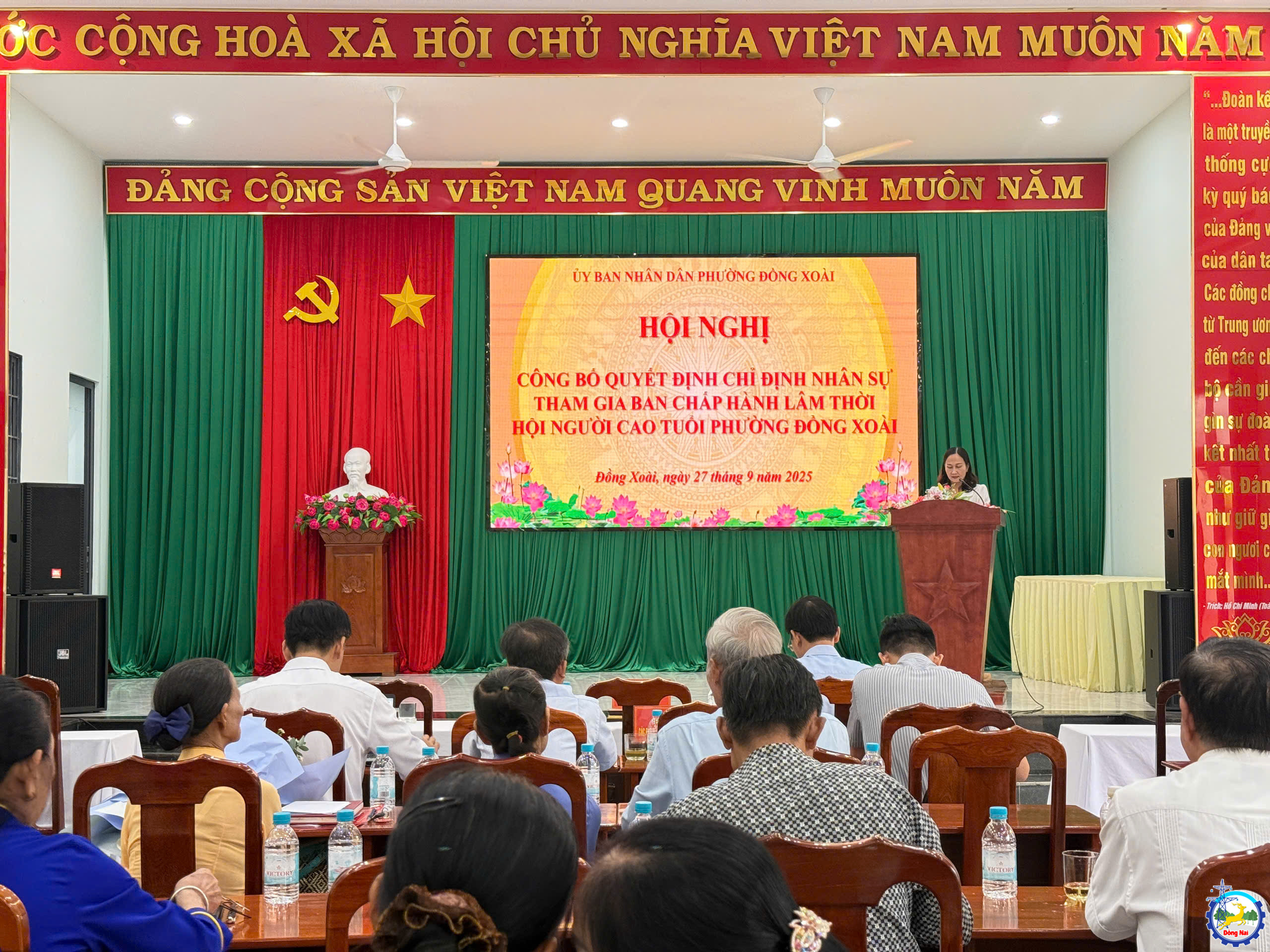 z7056551587552 15f33597ffb671a22d7d5d91b998c759