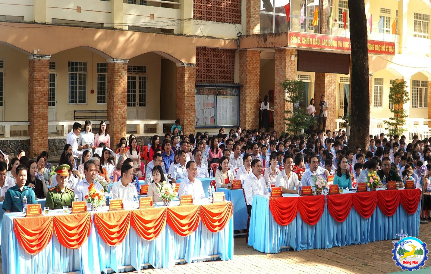Picture1