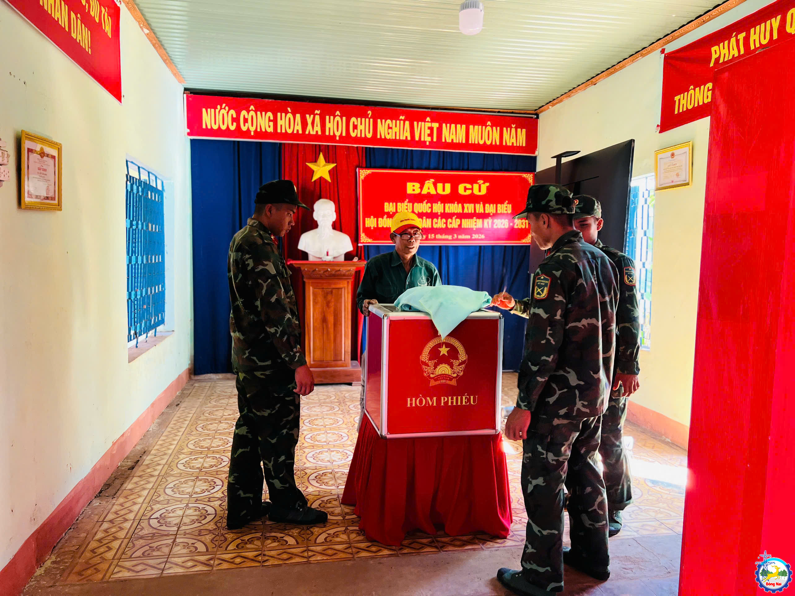 z7608482072285 6ab538631e1425b586385761a0aaee77