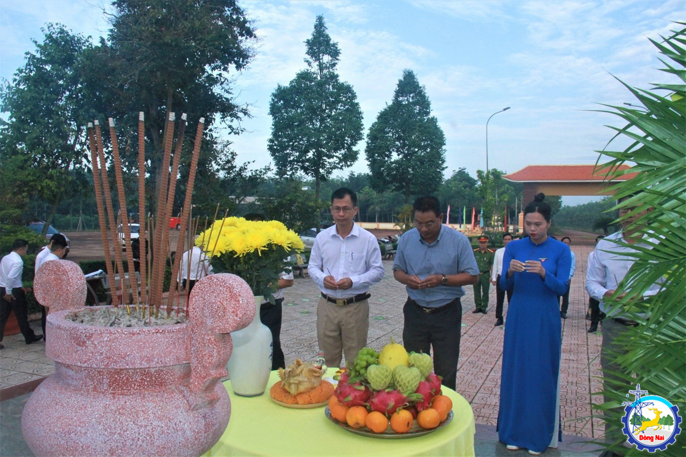 chuoi hoat dong ki niem 4