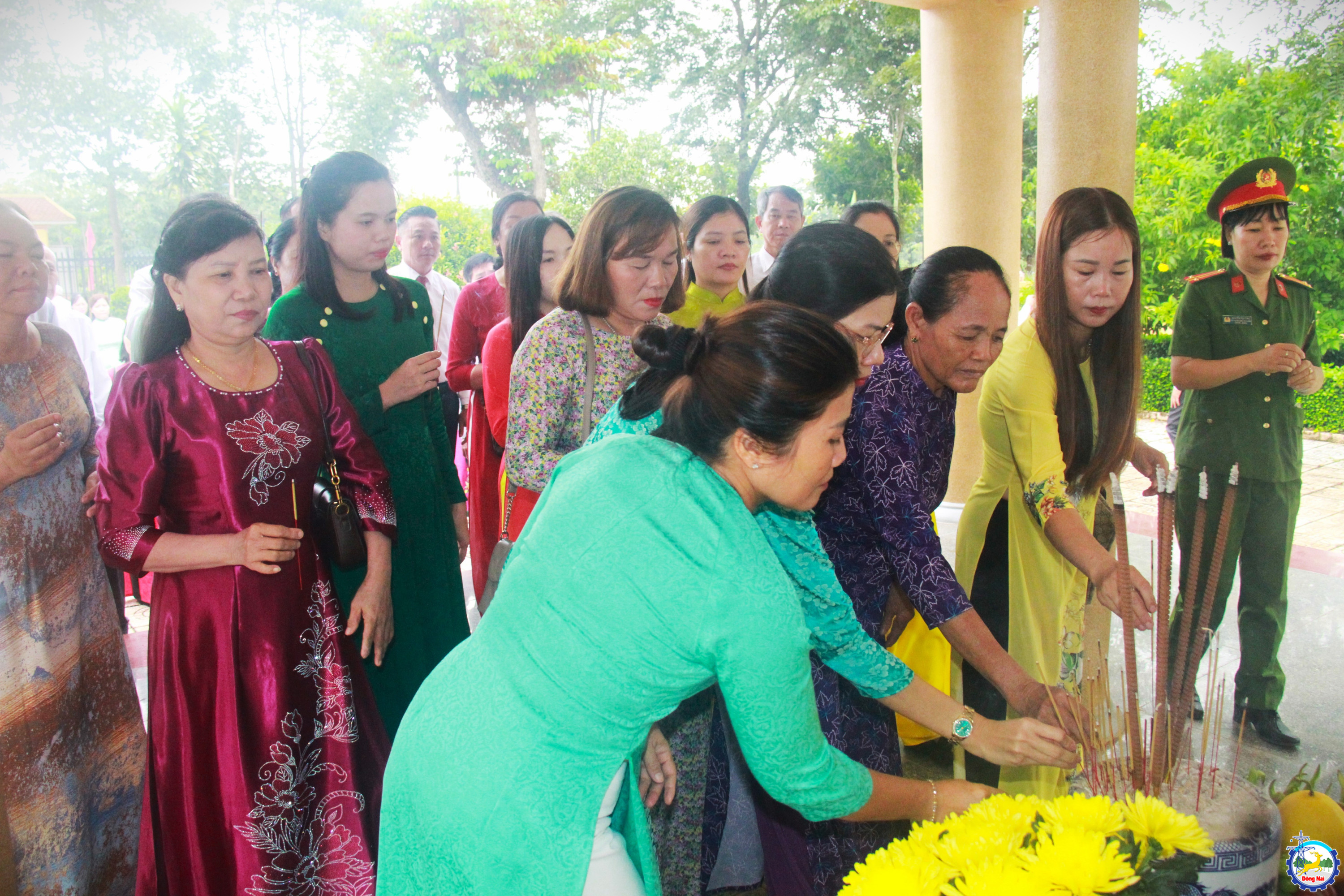 dang huong dai hoi dang 6