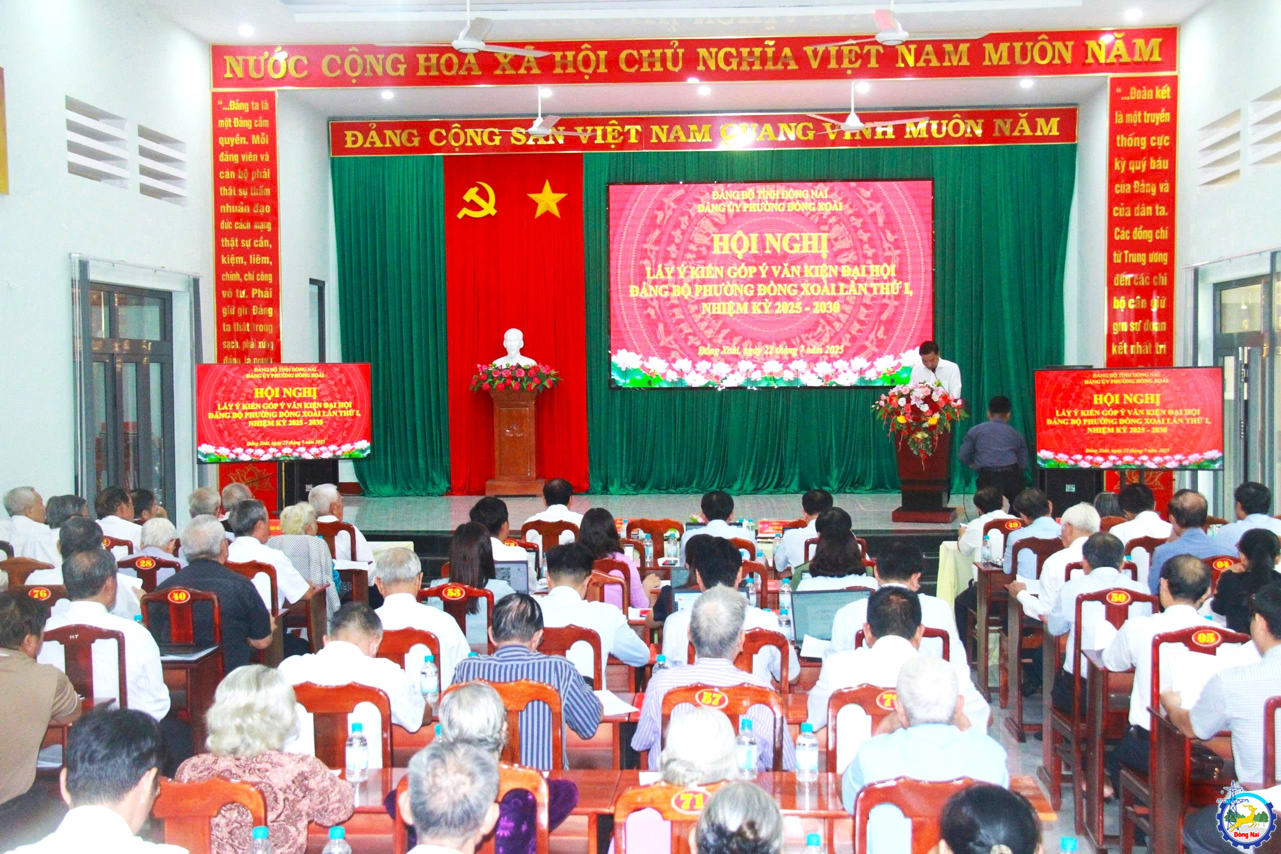 dang up gop y van kien dh 1