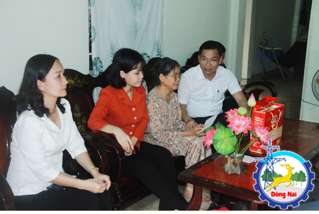 gd chinh sach 4