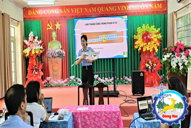 khai giang 2