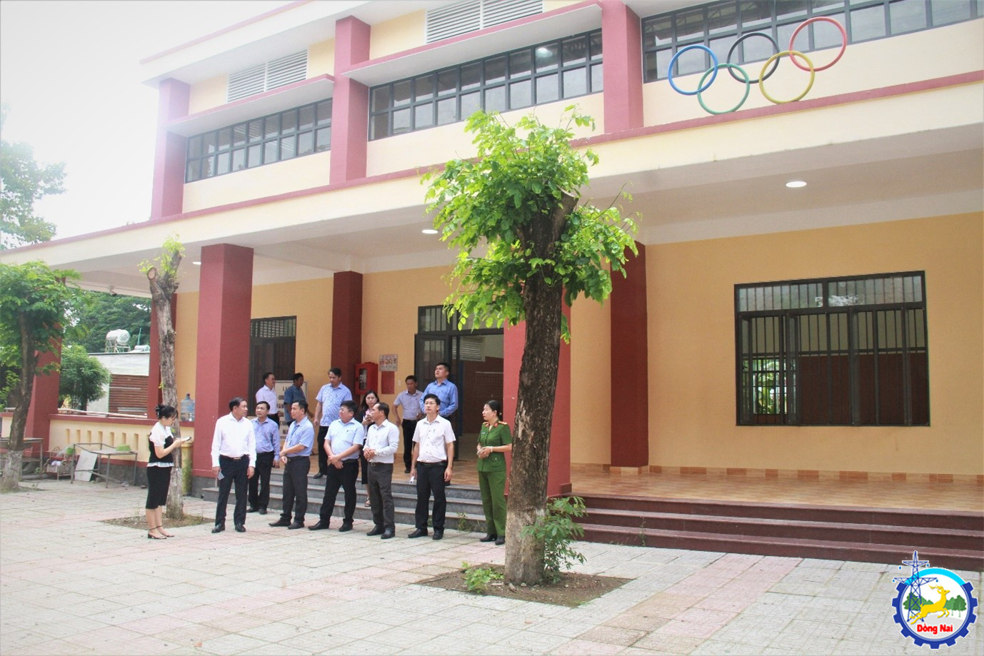 kiem tra truong hoc dot hai 5