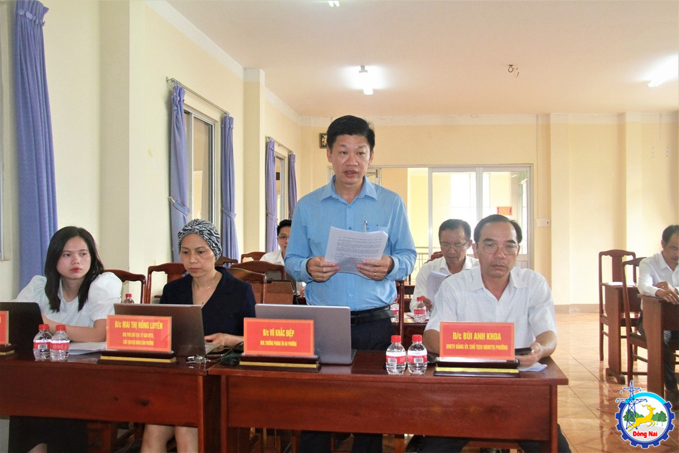 phuc vu dai hoi dang 3