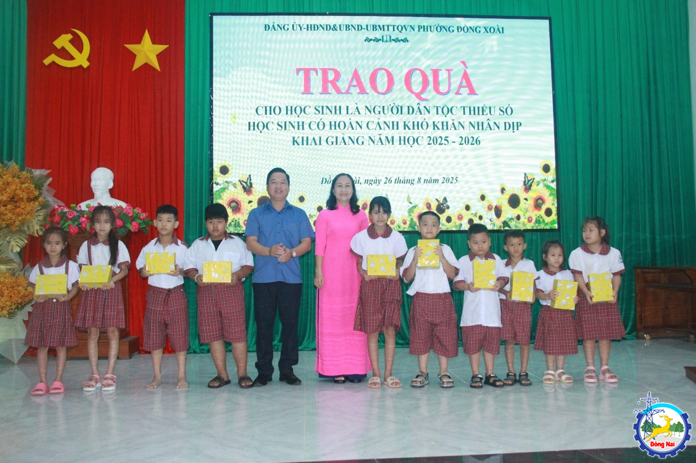 tre em den truong 3