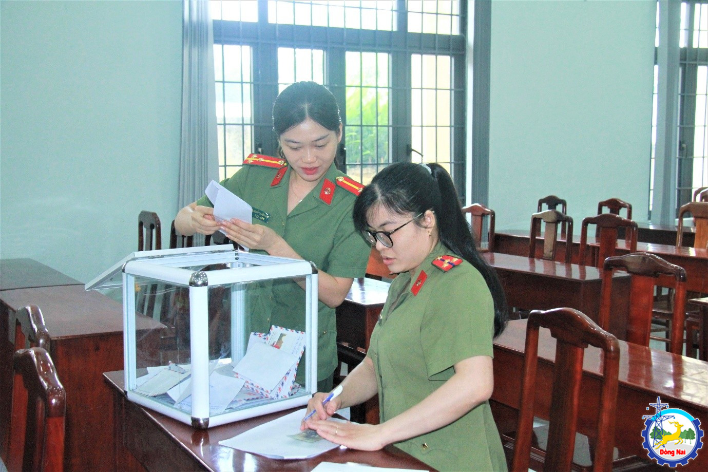 ung ho thien tai cong an 5