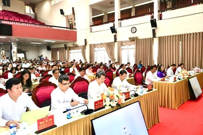 Quang cảnh hội nghị