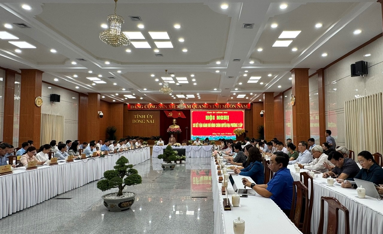 Toàn cảnh Hội nghị