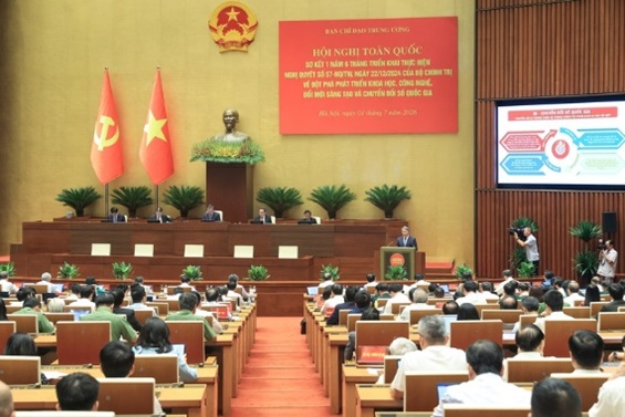 Hội nghị toàn quốc sơ kết 1 năm 6 tháng triển khai thực hiện Nghị quyết số 57-NQ/TW ngày 22/12/2024 của Bộ Chính trị - Ảnh: VGP/Nhật Bắc.