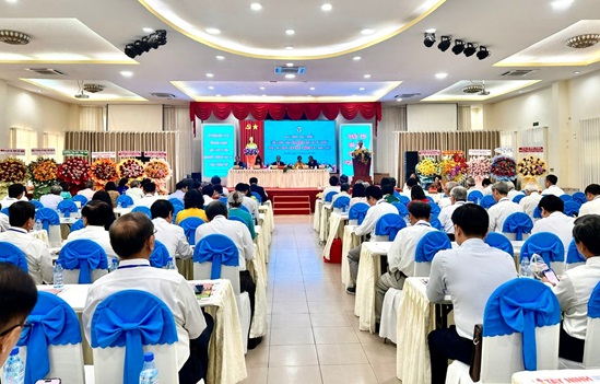 Quang cảnh đại hội