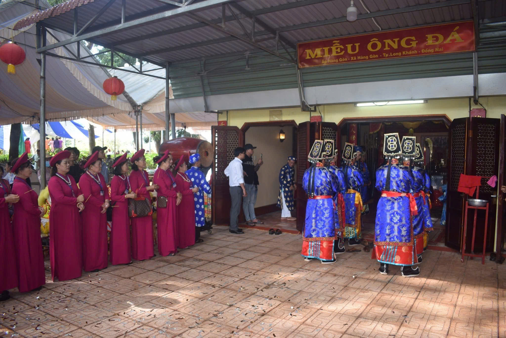 Lễ hội diễn ra vào ngày 13/9 âm lịch hàng năm