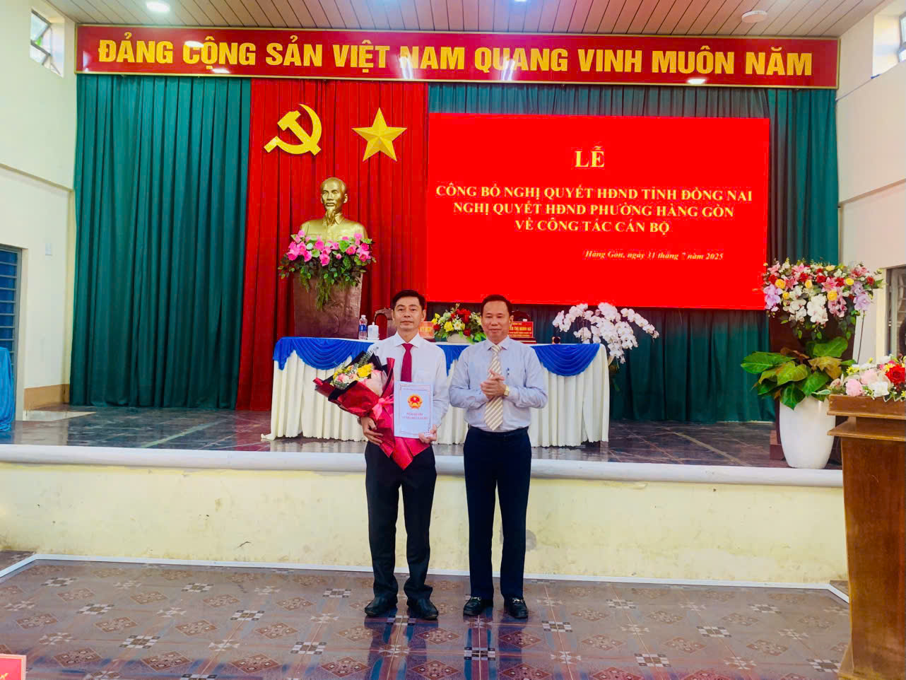 z6859164649701 ed66f0d99780b99977bded17bba49df9