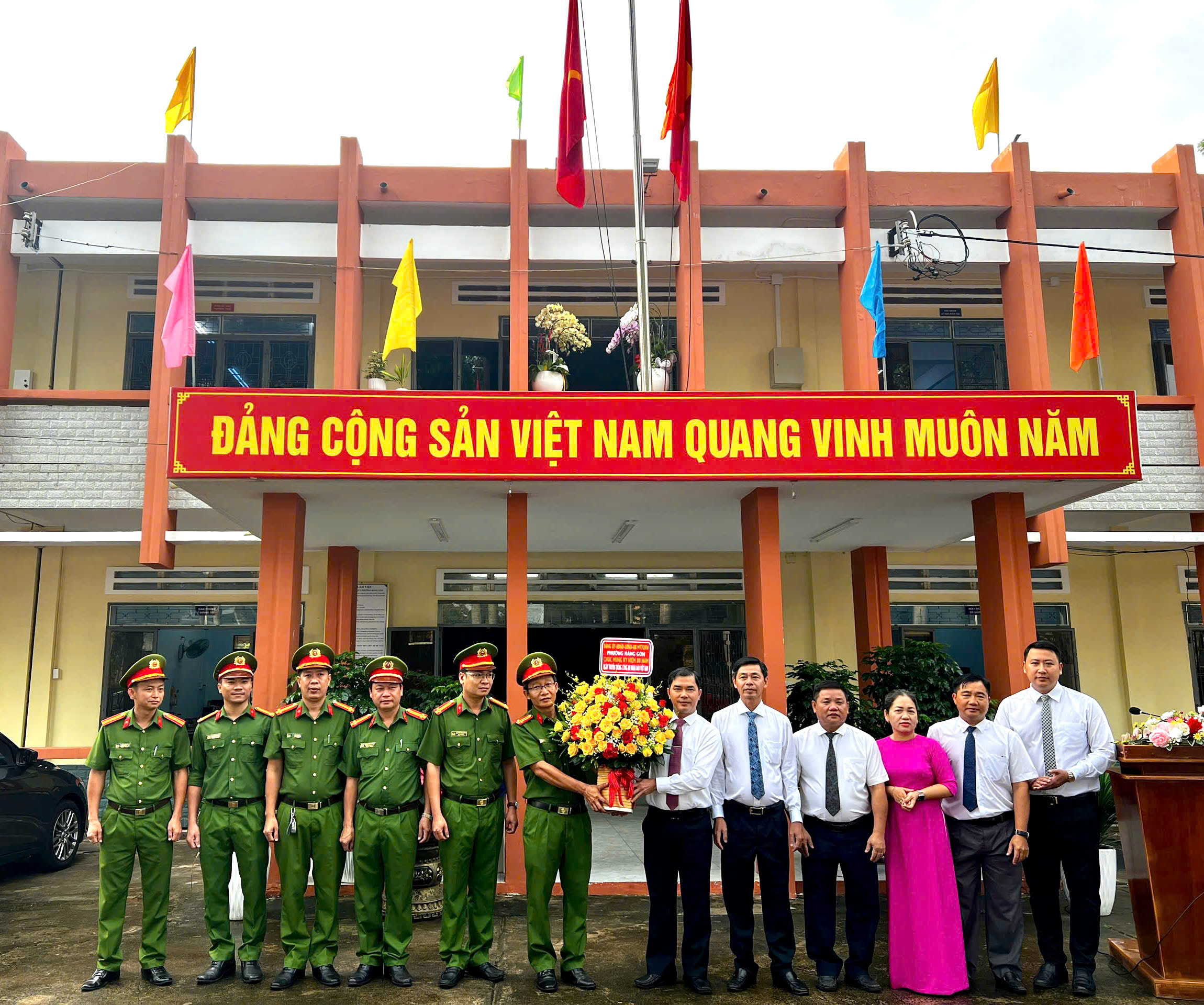 gen h z6917792250152 6d83ecab5339a6352f8b62fea0f37afe