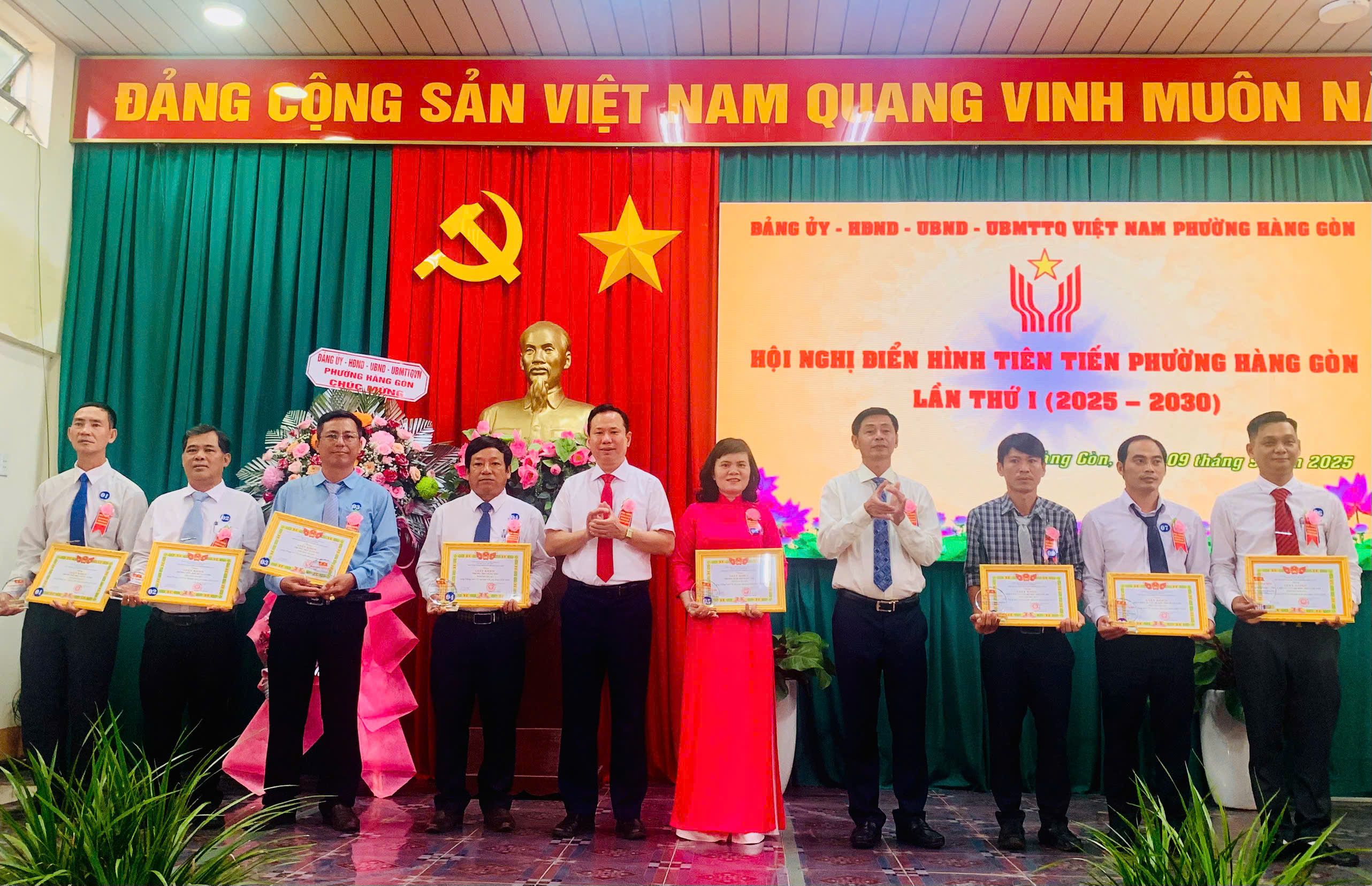 z6993068606653 9963eae26a63c319fb6c09c326b6fdb4