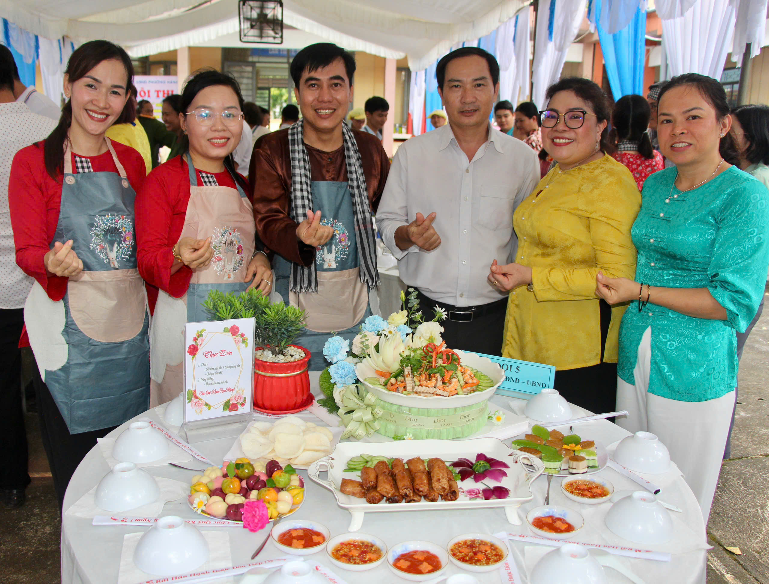 z7127591481098 cd7990cc4a6e1ed325cb4b2e97225b99