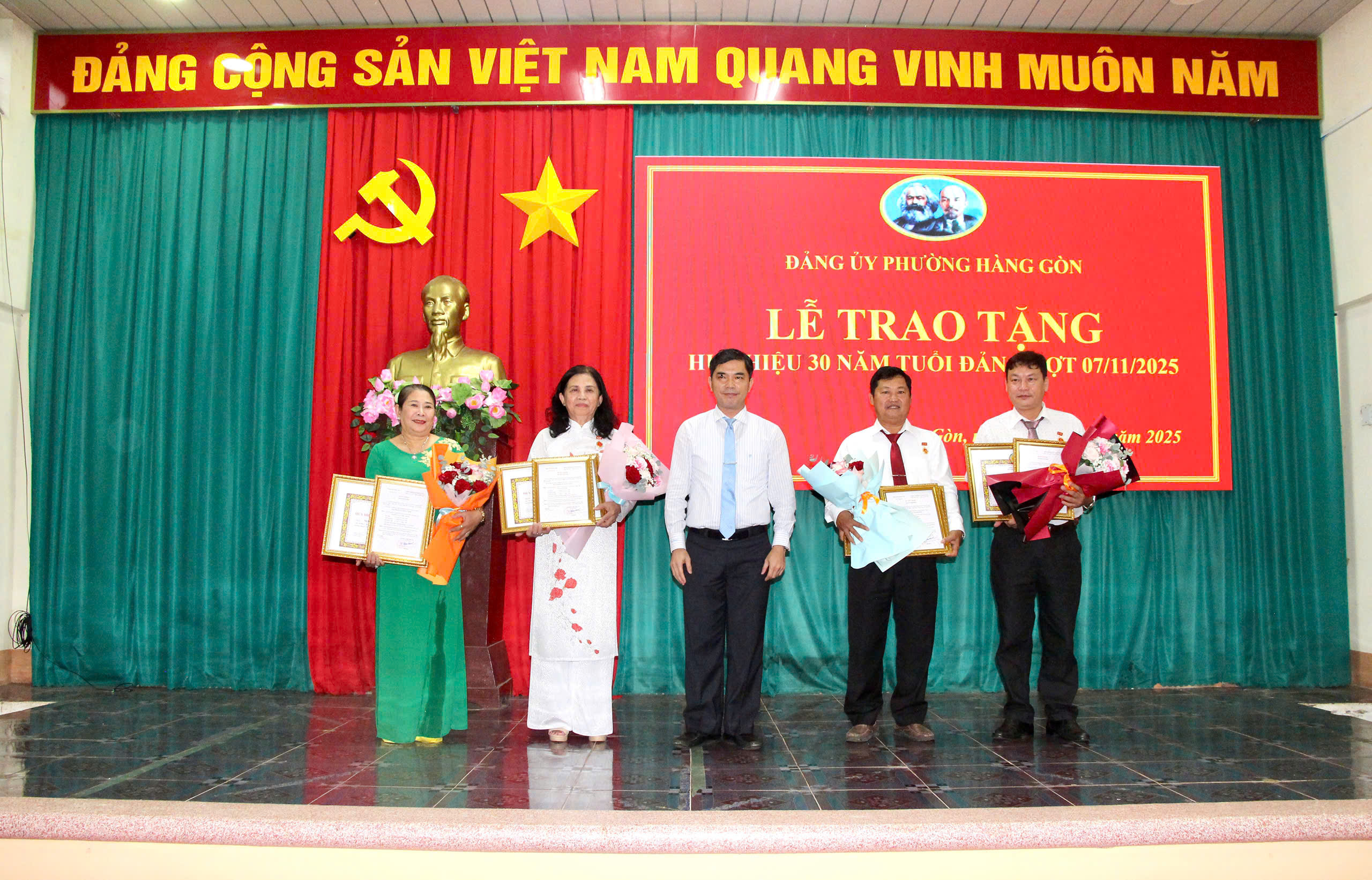 z7164318397630 6cb1fce98a9ec7a4a2b4bbfa9529f0f3