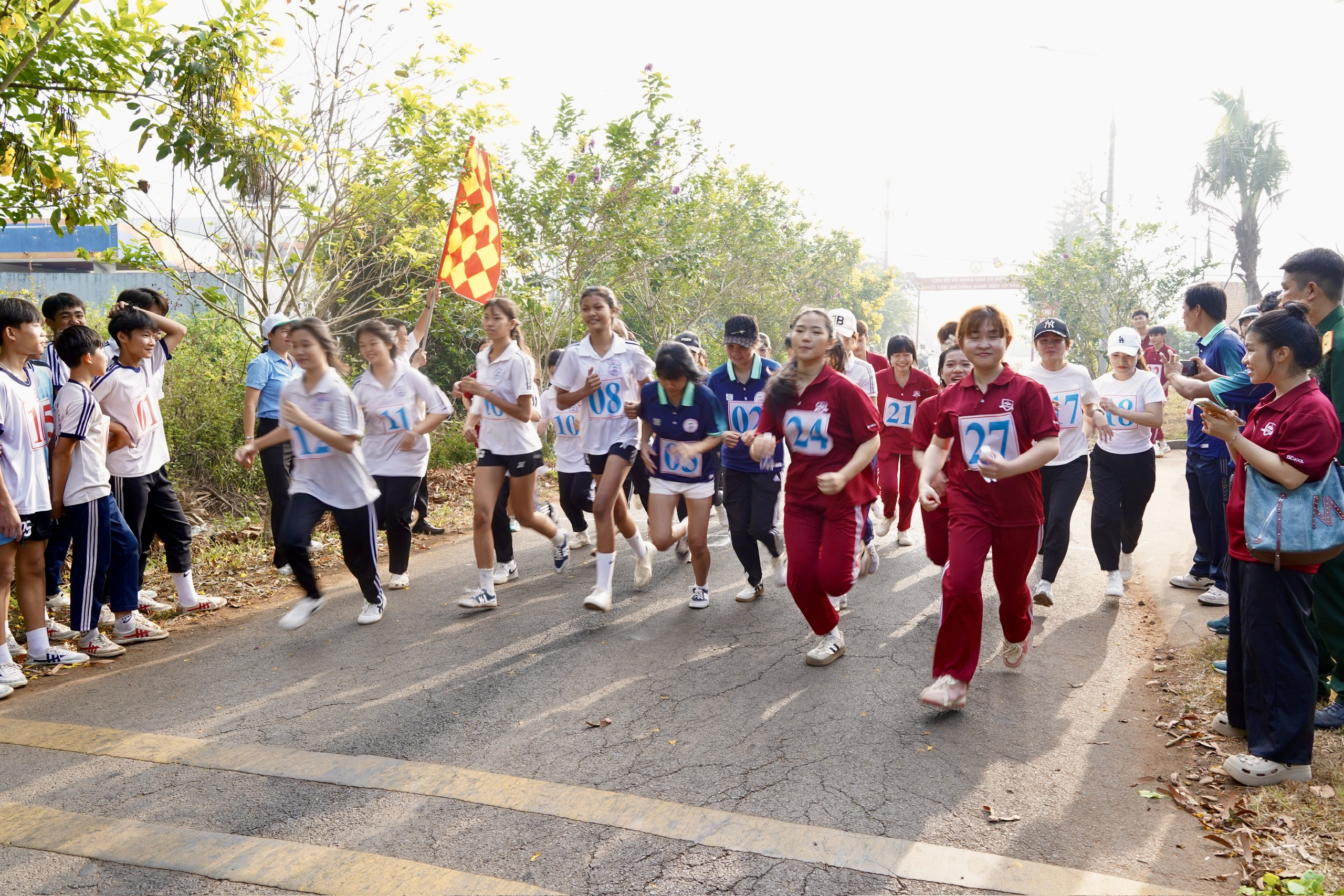 KHAI MẠC GIẢI VIỆT DÃ CHÀO MỪNG ĐẠI HỘI THỂ DỤC THỂ THAO PHƯỜNG HÀNG GÒN LẦN THỨ I NĂM 2026.