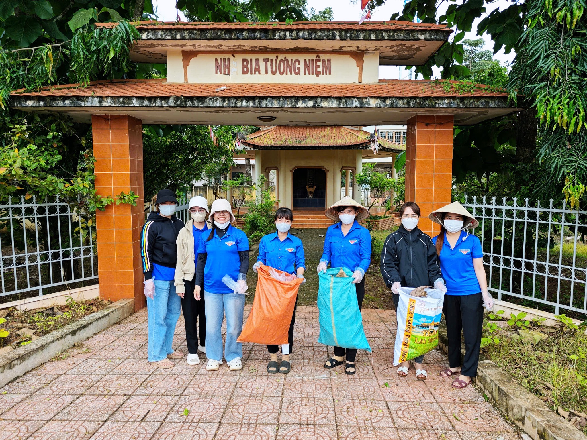 chu nhat xanh 3