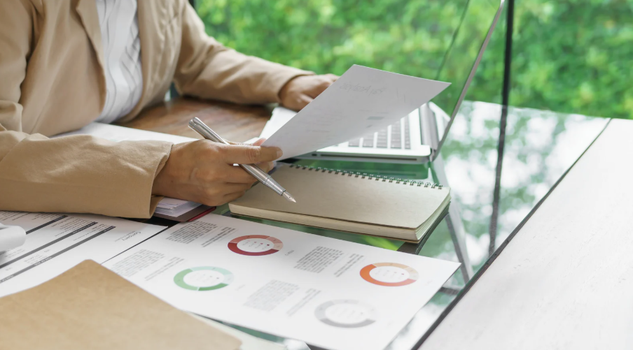 chinh quyen than thien