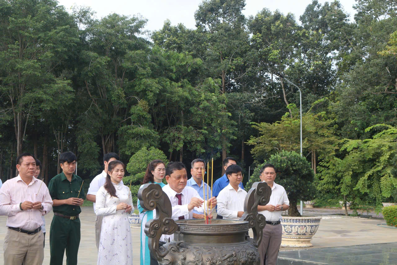 z6895668701302 24b2e7917116654274e7df496374409b