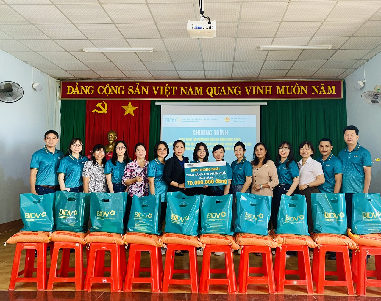 z6914190493609 ecb31a710c01ff4a0f984cbf1f0d08e7