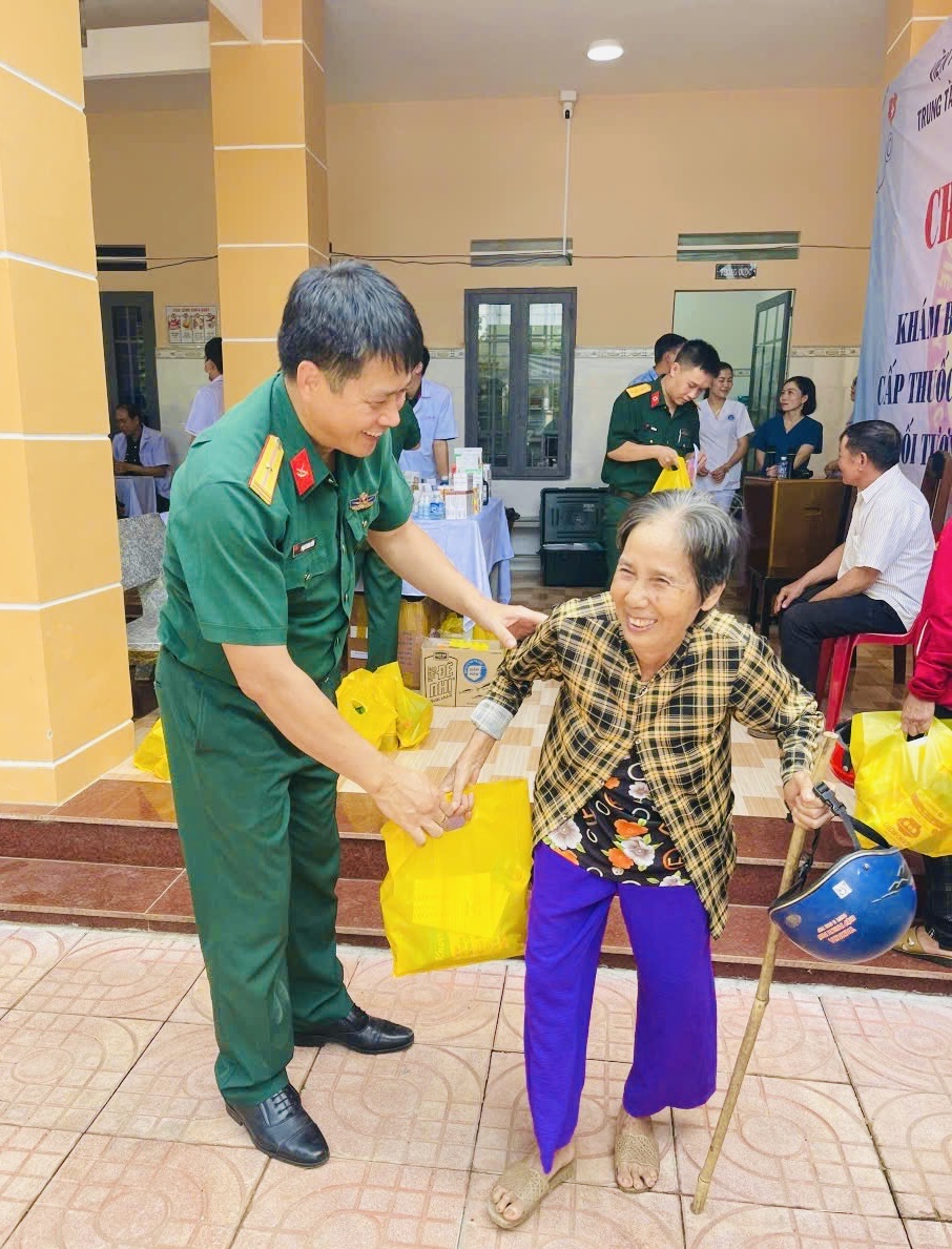 z6933184415924 85296360c6fda1f1af525a913cbe4bfe