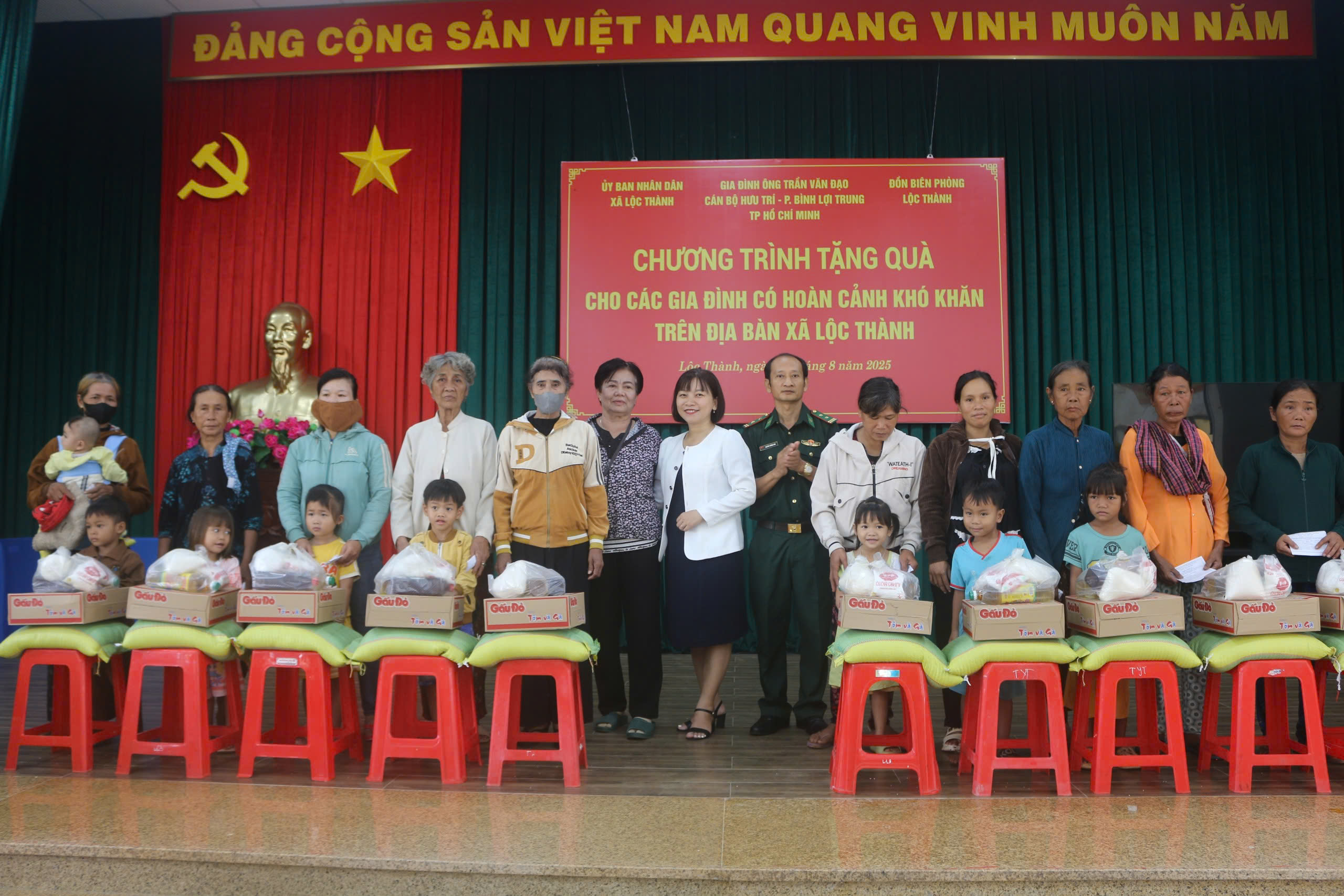 z6963364776674 20562629dc9b3bf8b5f37e59cb96ba33