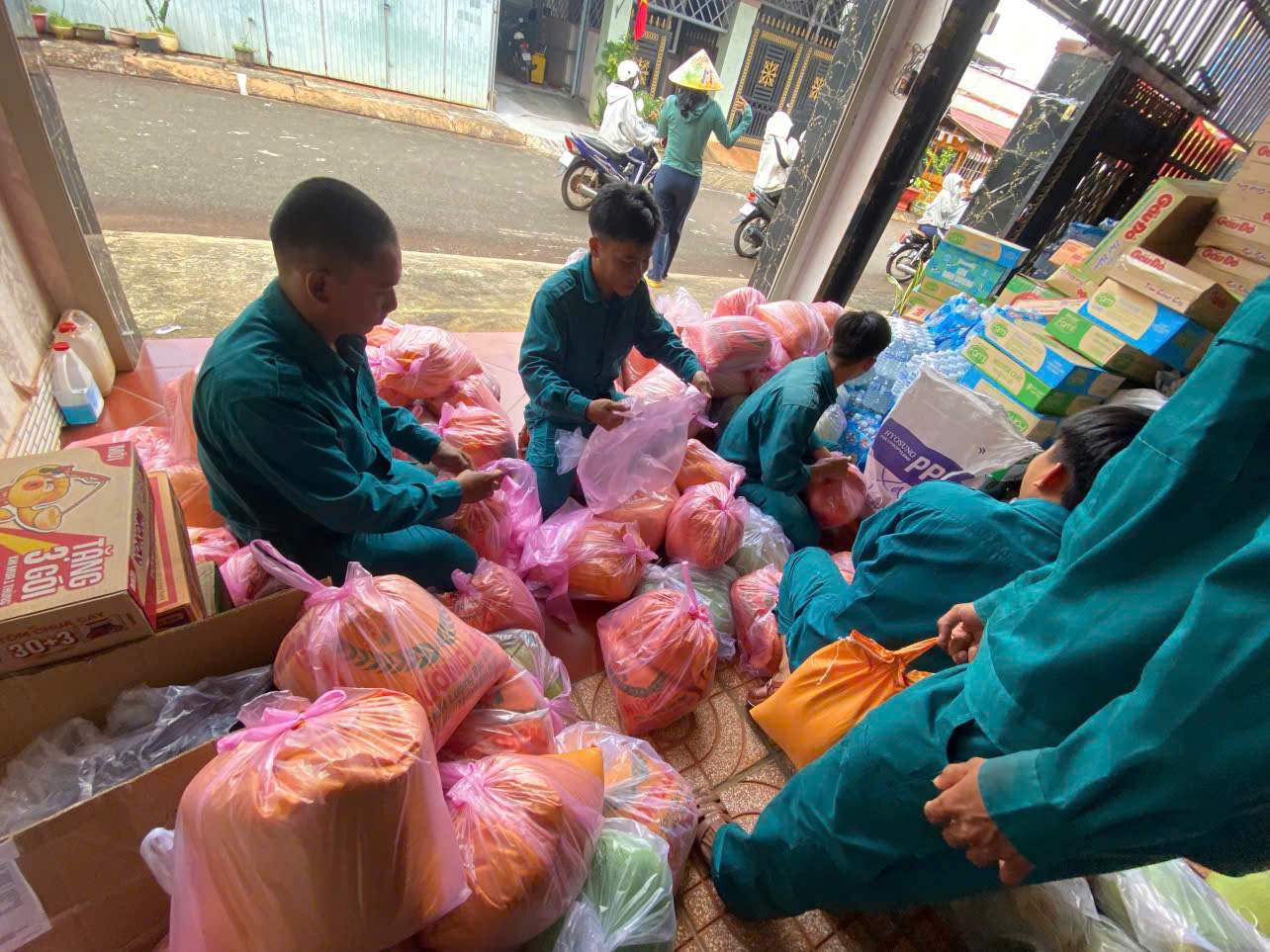 z7116154830770 6b87738bc6112f10c0ed8e45575b30e7