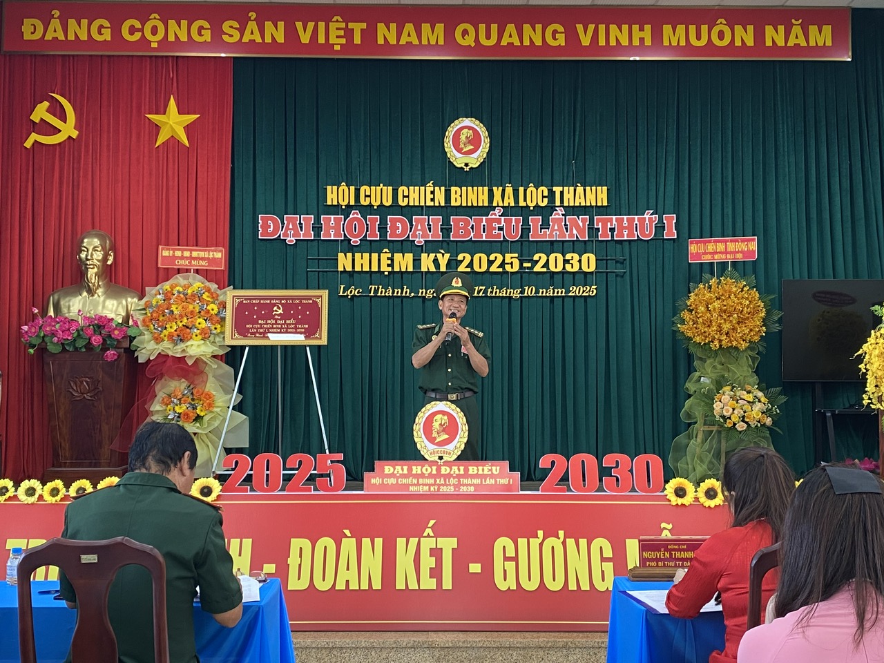 z7130780814759 b107fec64148dfb93180d14bc79f0f8a