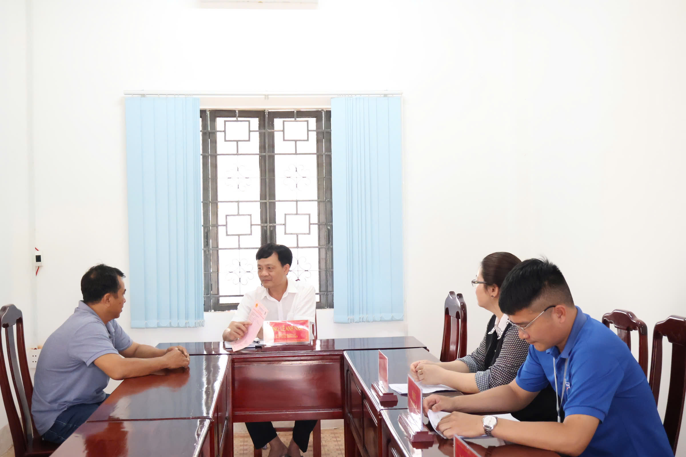 bs vơi nhân dân