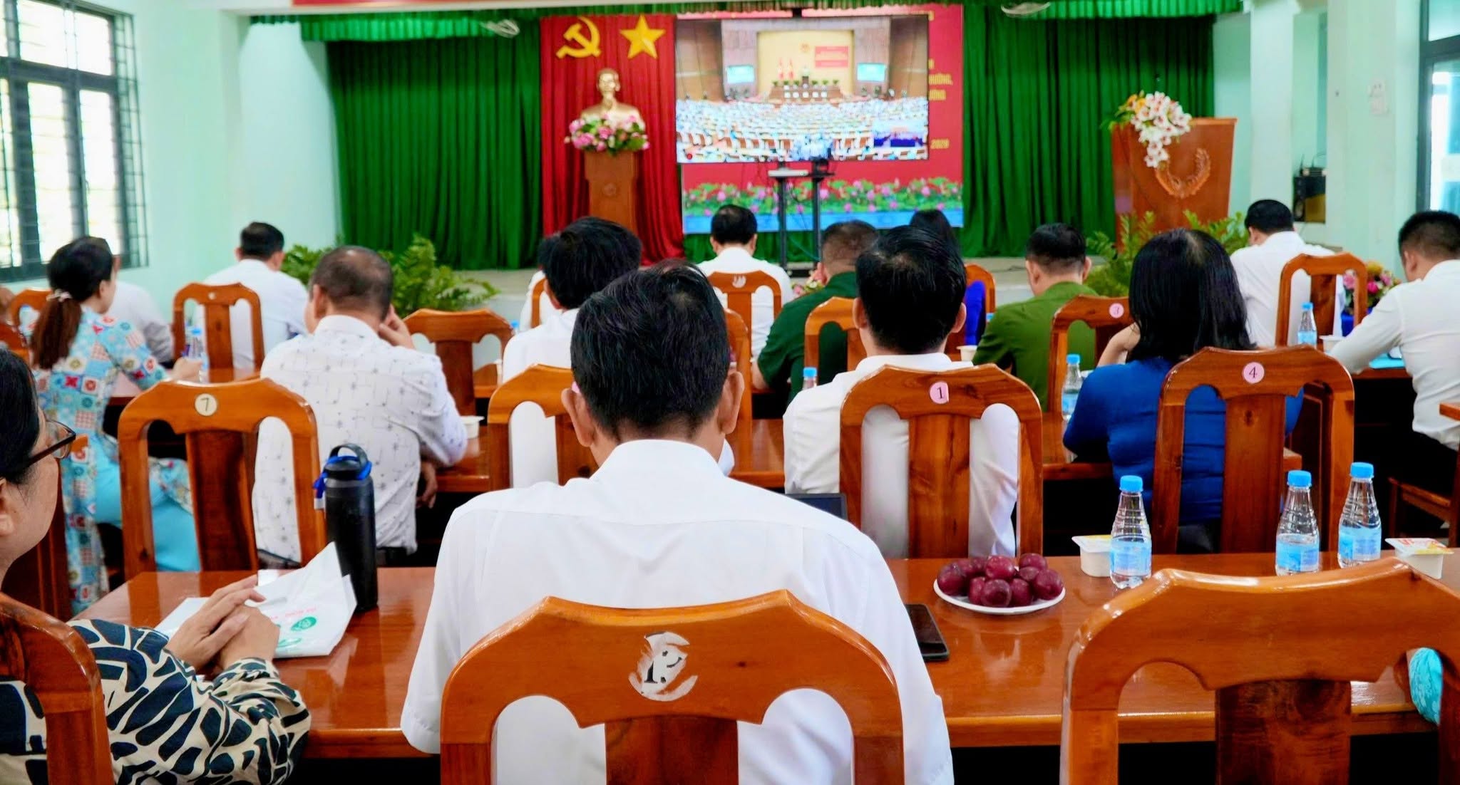 Hội nghị trực tuyến sơ kết mô hình chính quyền địa phương 3 cấp (điểm cầu phường Long Hưng)