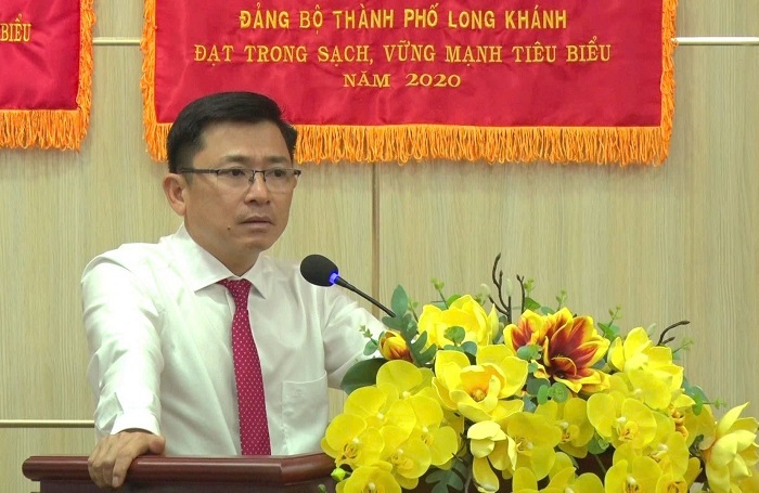 250819 Đảng ủy công bố QĐ công tác cán bộ (1)