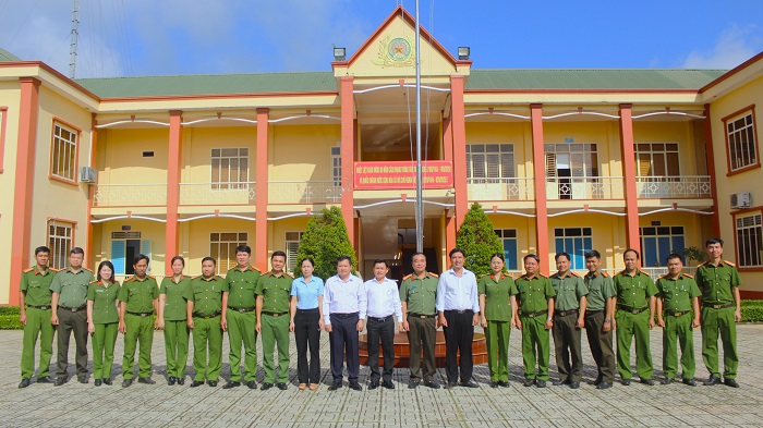 250819 Thăm công an 80 năm ngày truyền thống (1) Copy