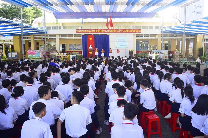 2510007 ngay hoi (5)
