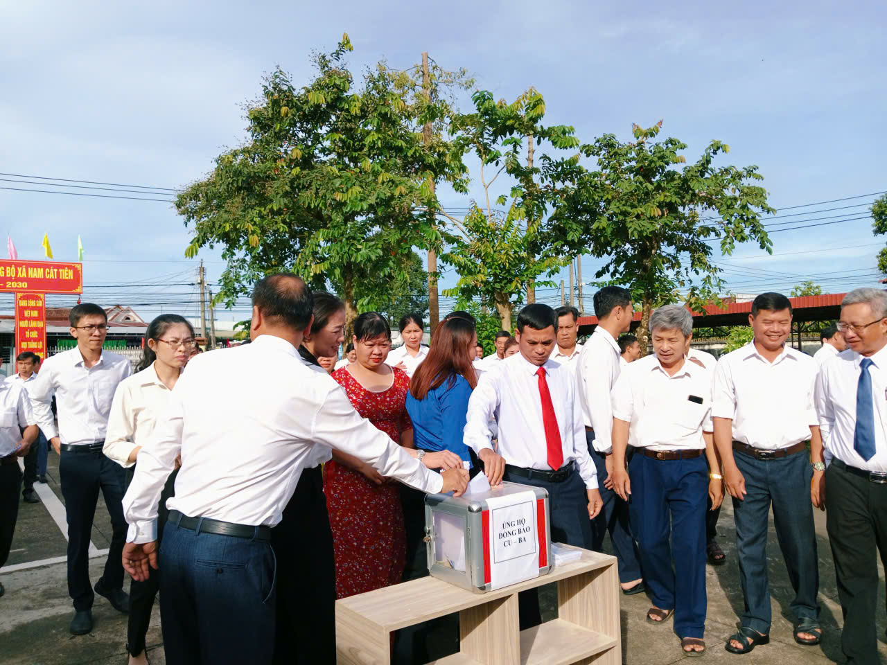 547263000 122122672850961899 9021021507229669887 n